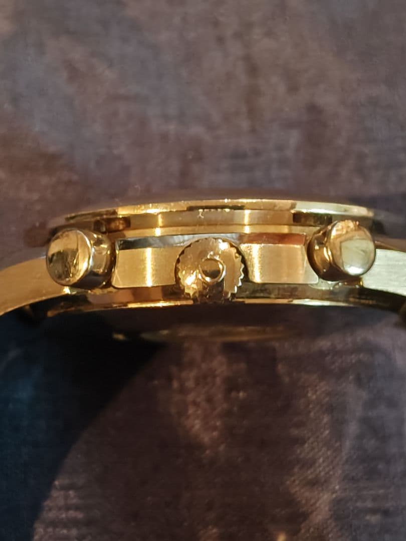 OMEGA Speedmaster 赤 シューマッハ　cart用タイヤケース