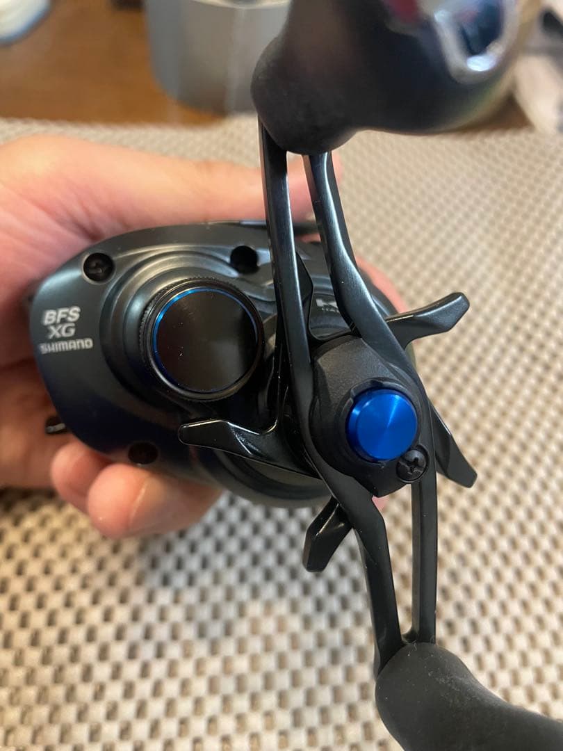 K シマノ　SLX BFS XG ベイトリール
