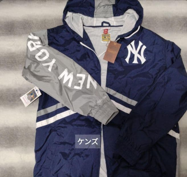 半額セール！MLB UNDENIA WINDBREAKER（ＮＹヤンキース３XL