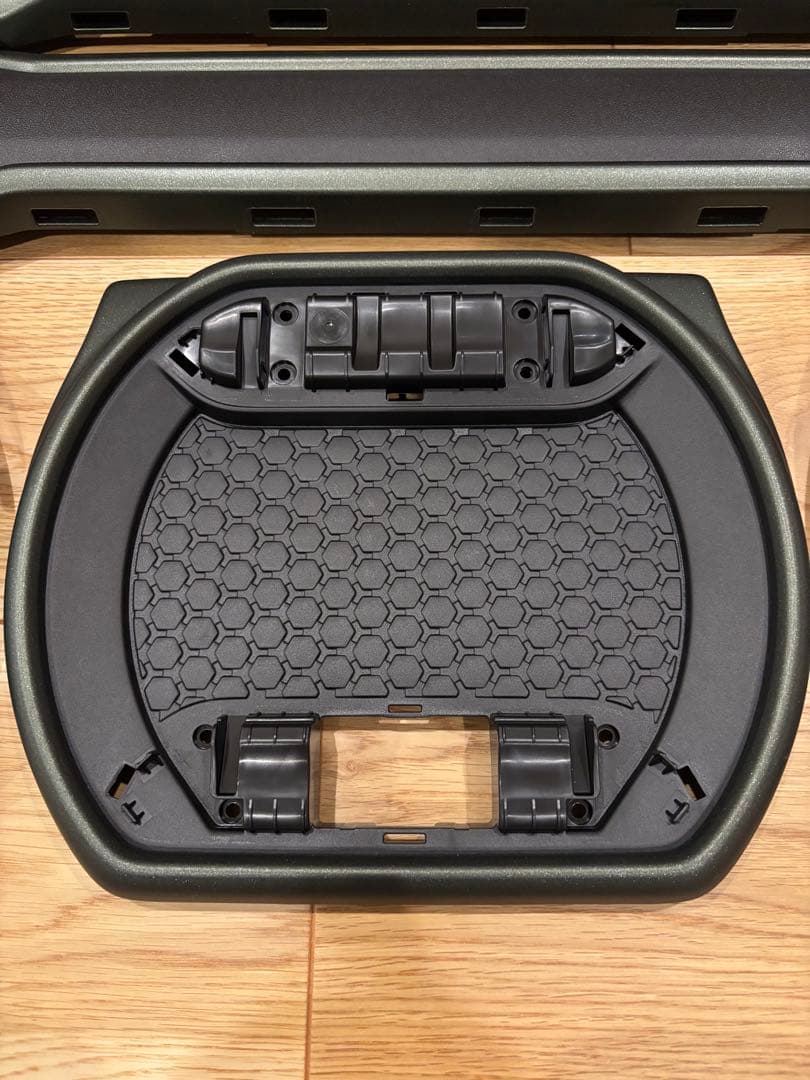 SUZUKI ハスラー タフワイルド インテリアパーツ カーキ 6点セット