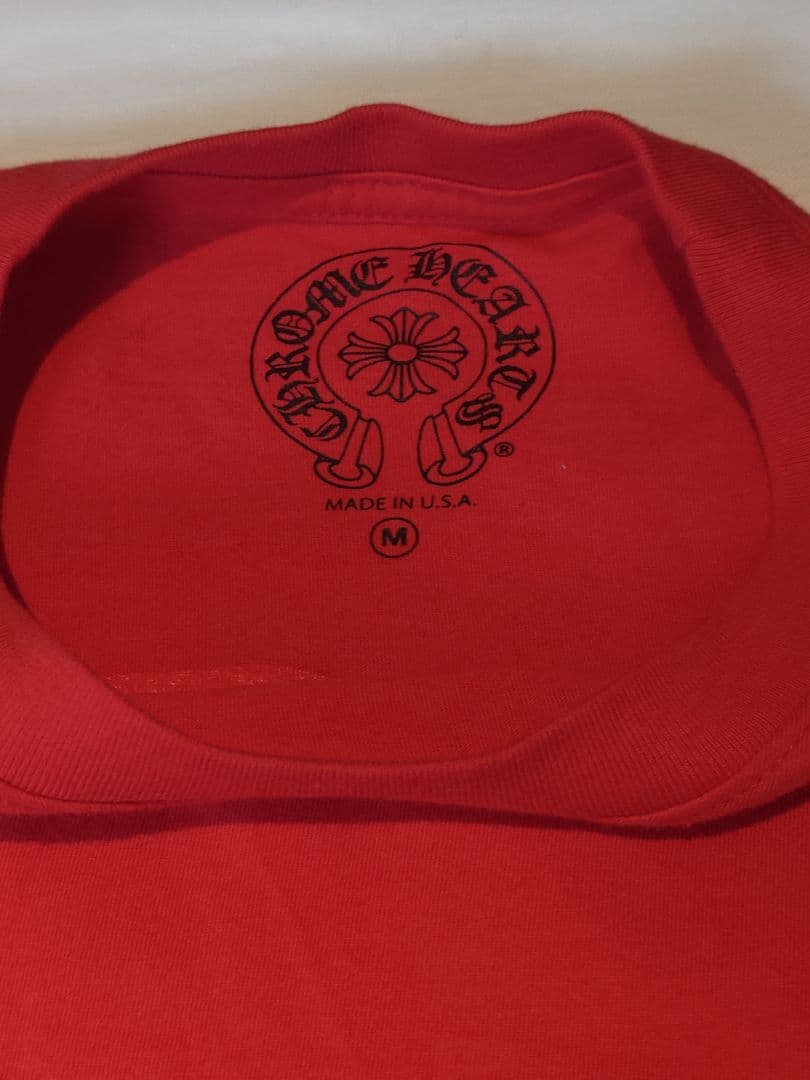 クロムハーツの赤