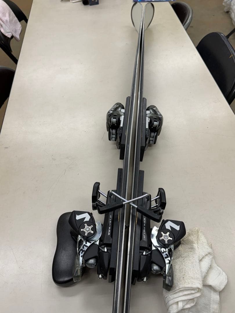 BLOSSOM SKIS N°1 SL 165cm スキー板