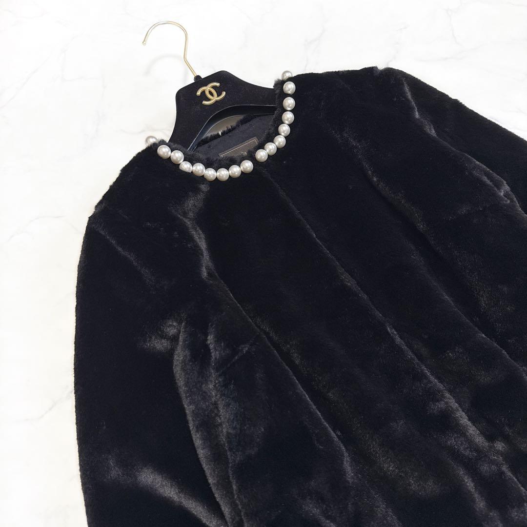 23年 TOCCA トッカ CUSHY ノーカラーフェイクファーコート ブラック