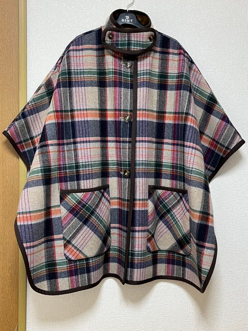 【最終価格】weekend max mara リバーシブルケープコート ポンチョ