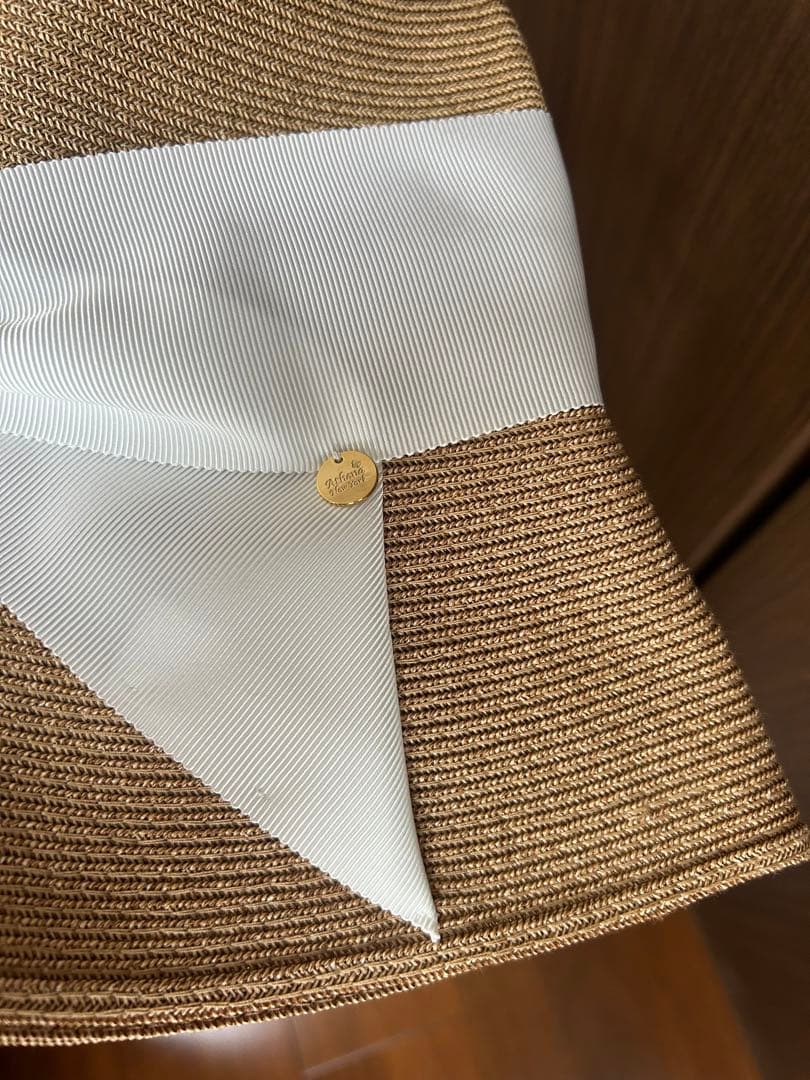 【新品未使用】アシーナニューヨーク　リサコ　ホワイトリボン