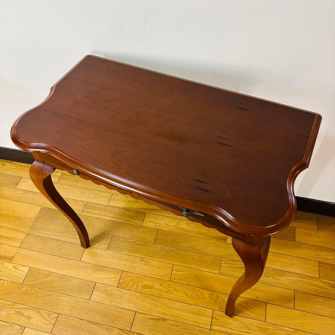 LYNN HOLLYN リンホーリンドレッサー 台　送料込み