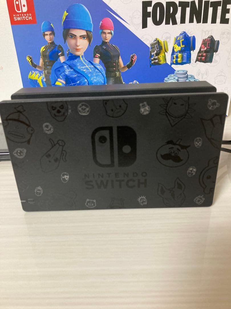 特典未使用Nintendo Switchフォートナイト　スペシャルセット（中古）