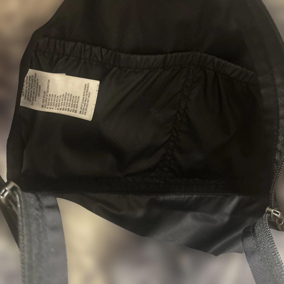 supremeリュックパイソン柄