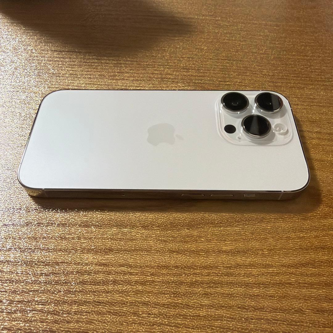 Apple iPhone 14 Pro 256gb本体　シルバー　SIMフリー