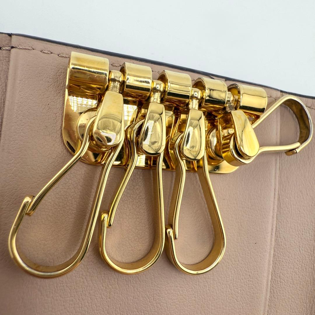 ✨希少✨ PRADA プラダ ４連 キーケース リボン レディース　レザー