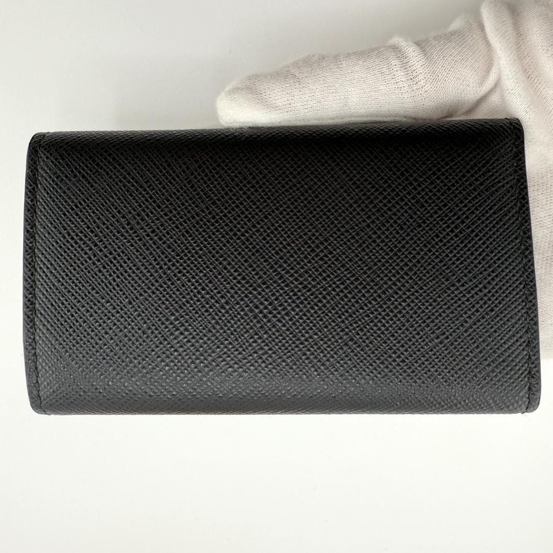 ✨希少✨ PRADA プラダ ４連 キーケース リボン レディース　レザー