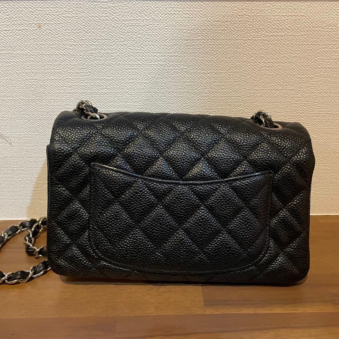 極美品　シャネル　マトラッセ　20 キャビアスキン　ショルダーバッグ　ブラック