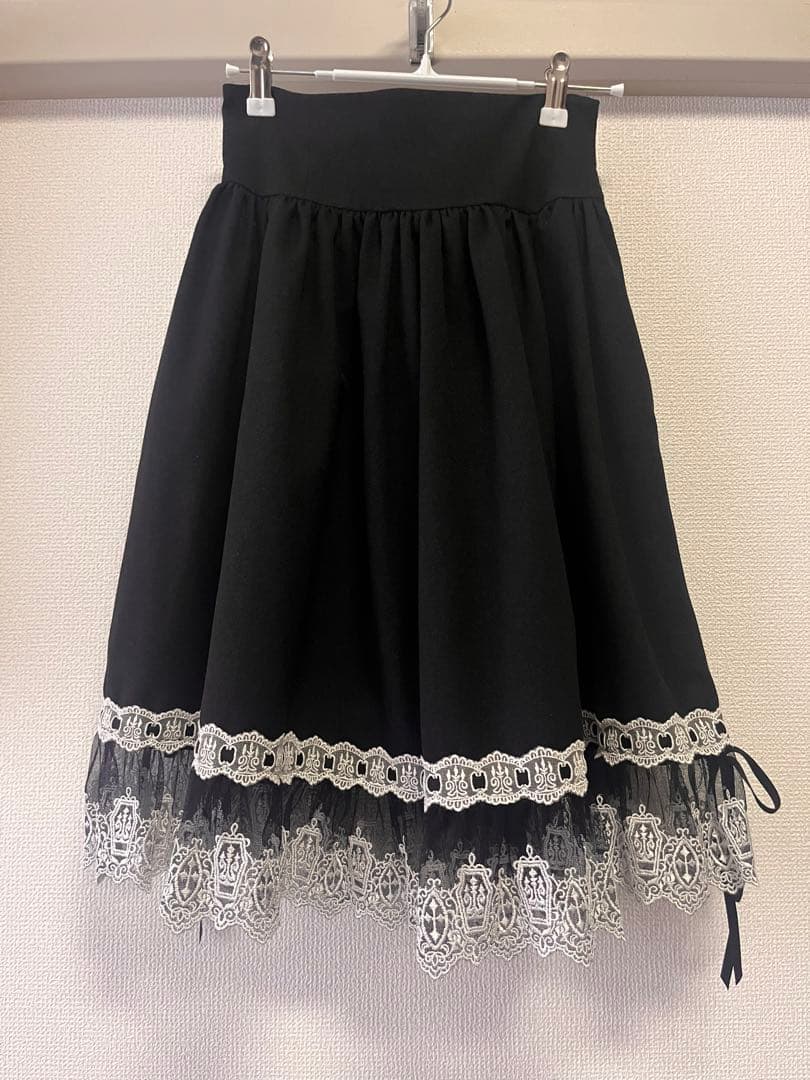 モワティエ　コフィンレーススカート　黒