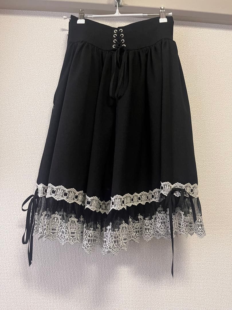 モワティエ　コフィンレーススカート　黒