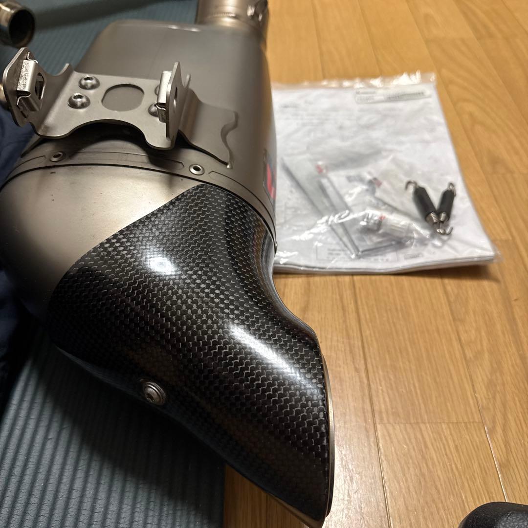 Akrapovic チタン マフラー S-Y9R8-HEGEHT E4仕様