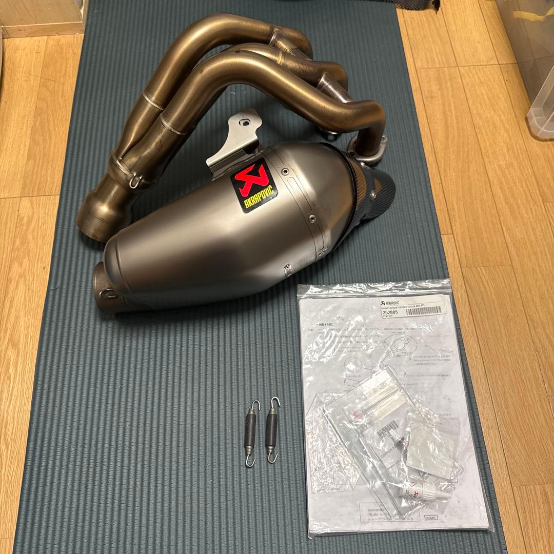 Akrapovic チタン マフラー S-Y9R8-HEGEHT E4仕様