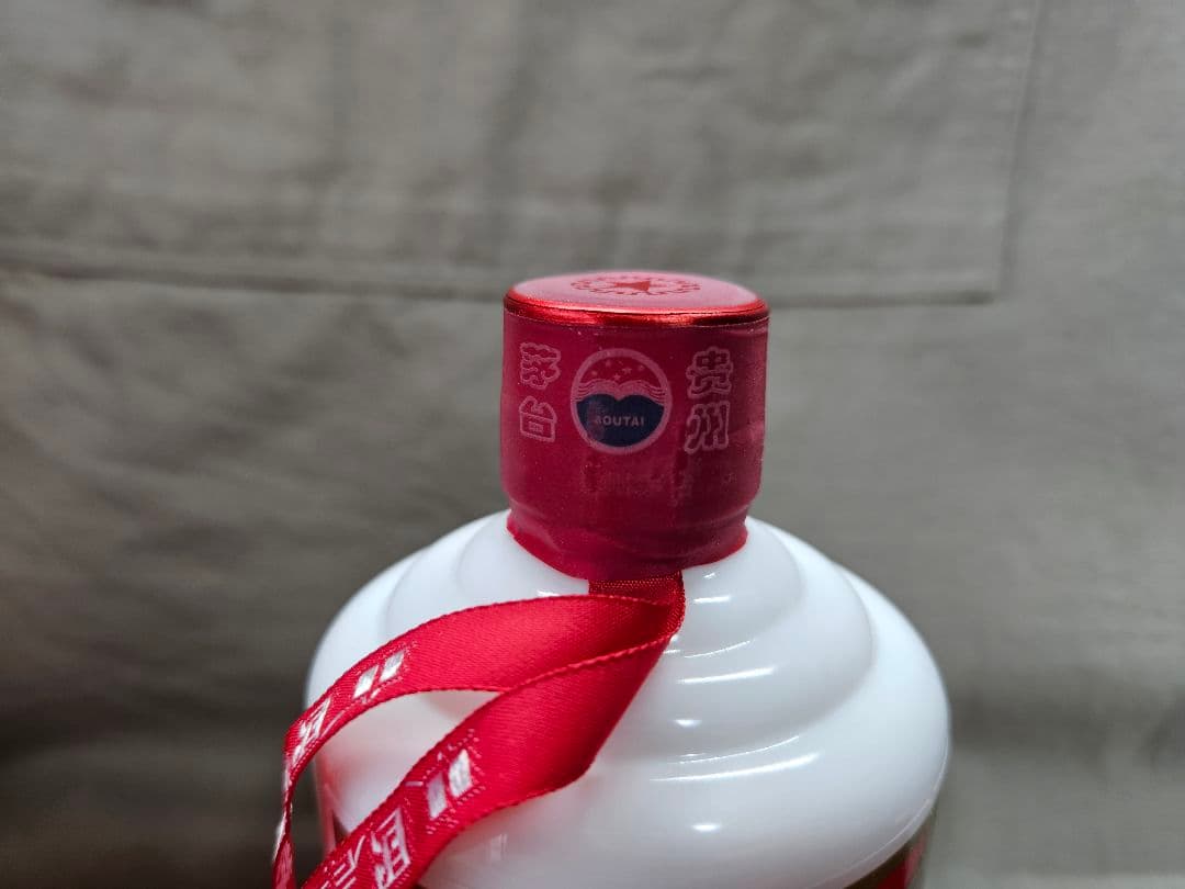 貴州茅台酒 天女ラベル 2024 53% 500ml 紙袋付き