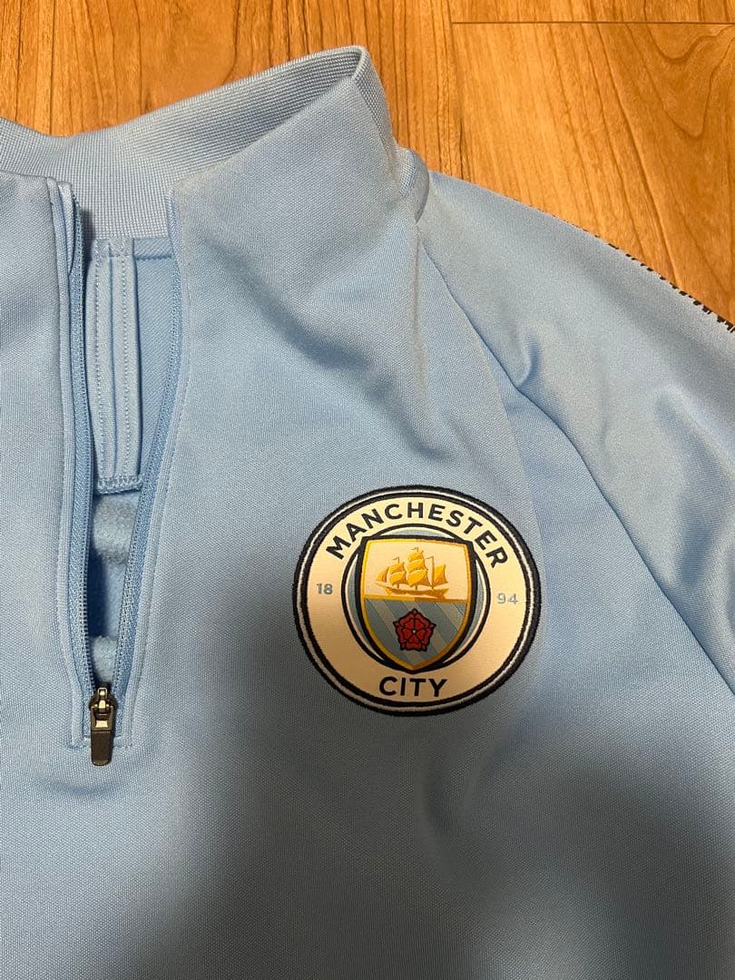 【美品】マンチェスターシティ トラックスーツ上下+新品グローブセット