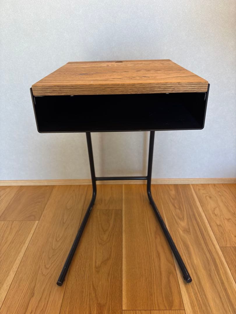 unico ADDAY(アディ) サイドテーブル