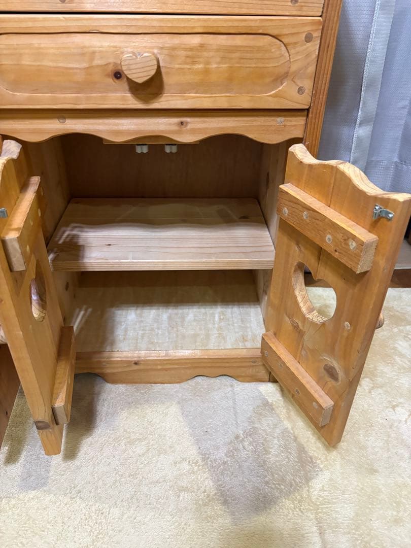 カントリー家具　ハート　チェスト　キャビネット