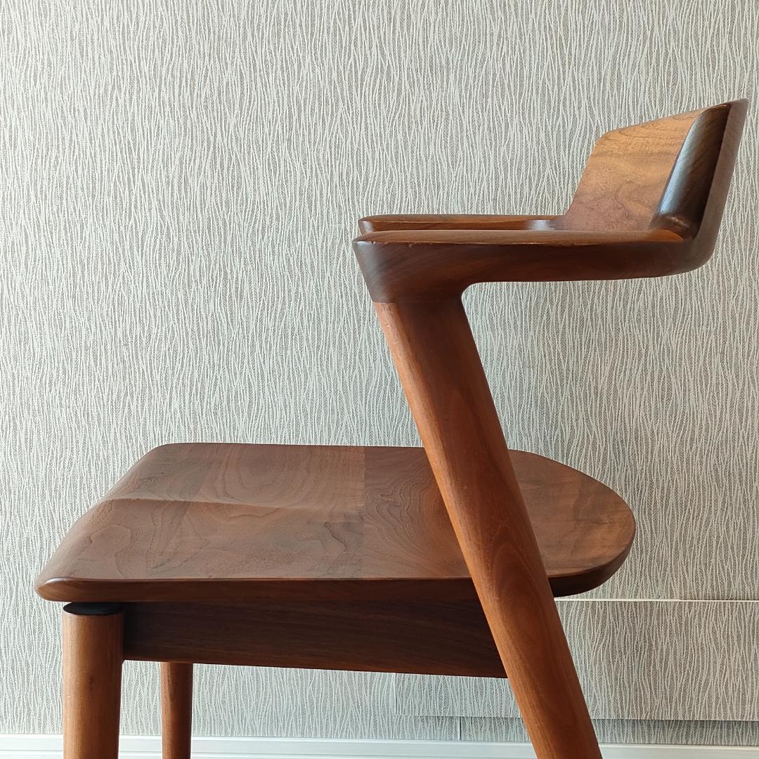 〈美品〉キツツキ　SEOTO　アームチェア　ダイニングチェア　ビーチ材①