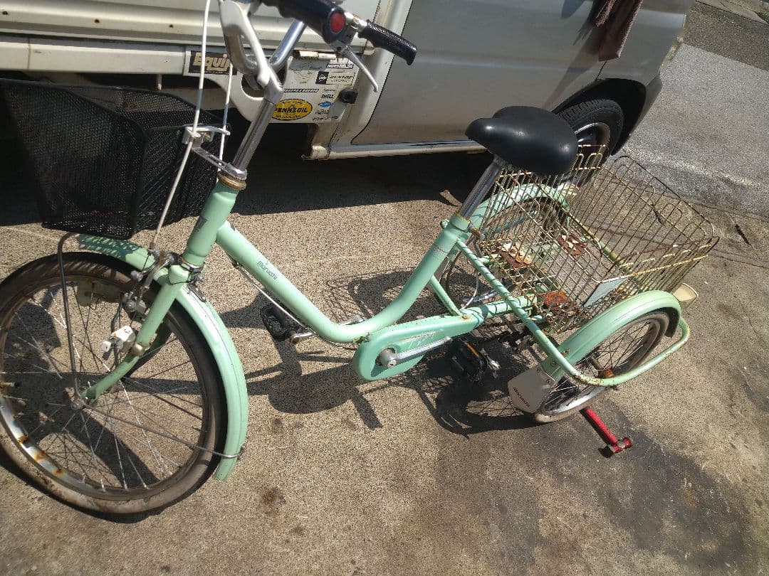 三輪自転車！2台のどちらか1台！彦根市〜。