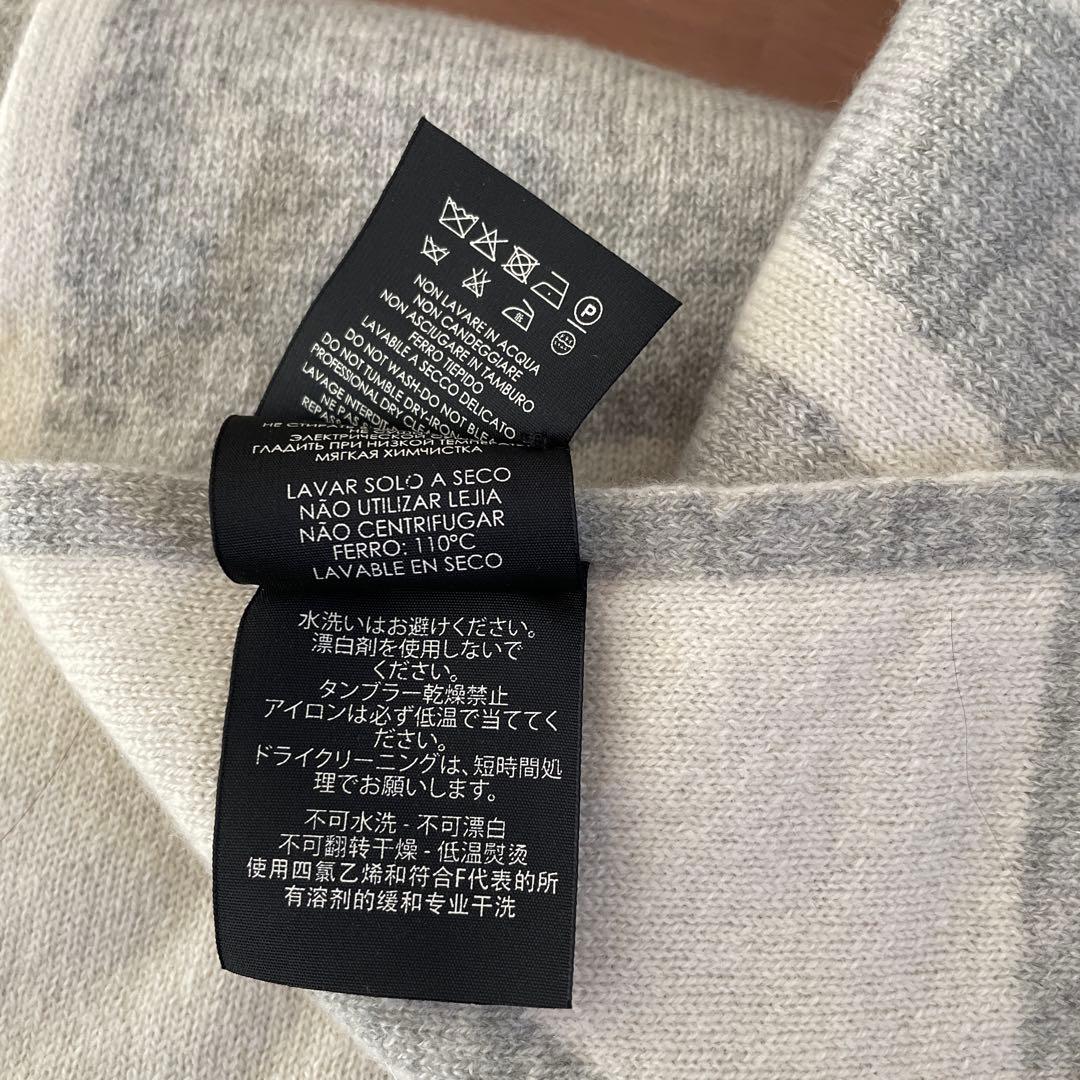 GUCCI グレー ウール マフラー