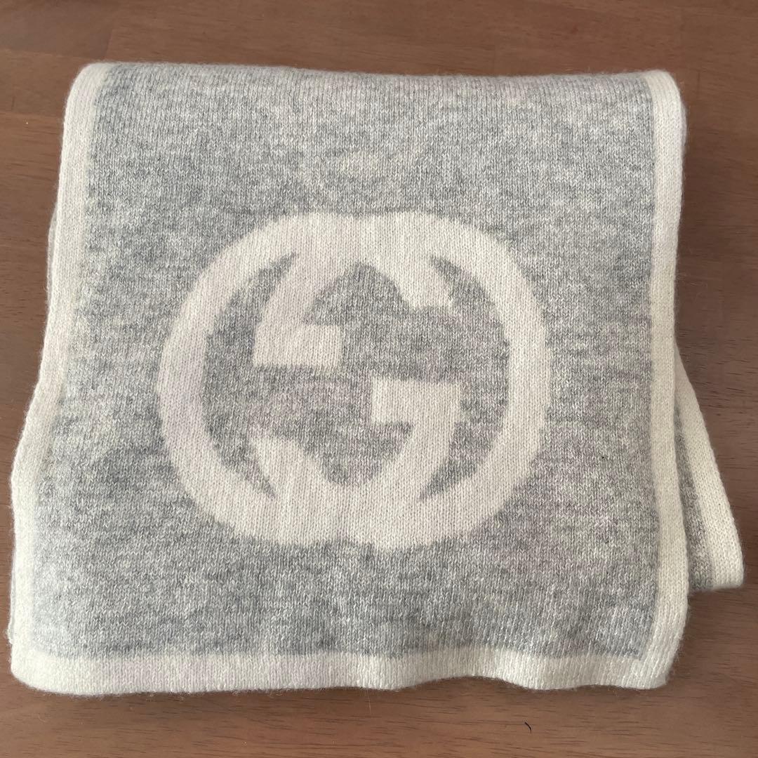 GUCCI グレー ウール マフラー