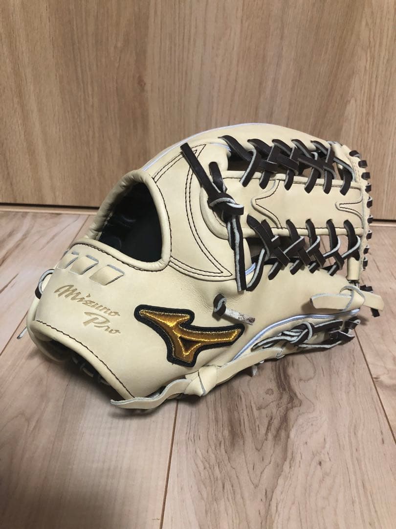 硬式グローブ ミズノプロ 5DNAテクノロジー　硬式外野手用 サイズ18N