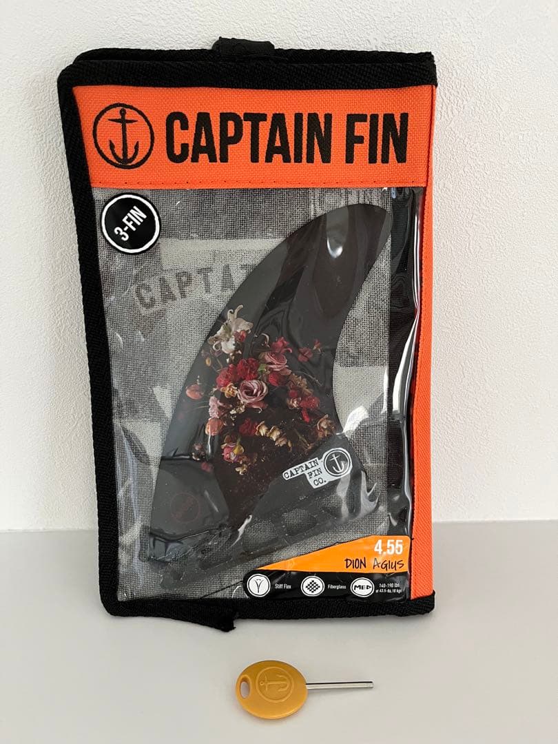 CAPTAIN FIN Dion Agius トライフィン