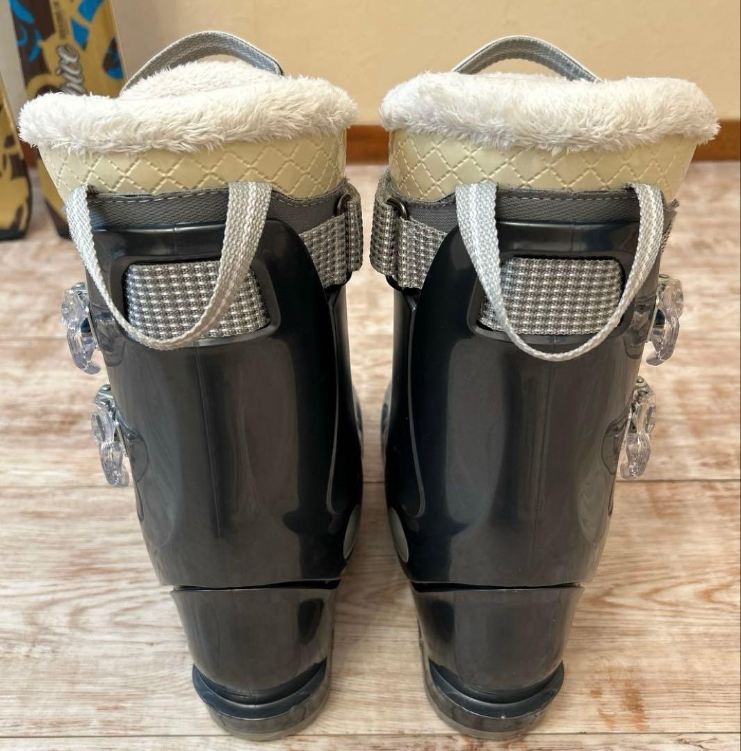 ◾️カービングスキーセット　スキー板152㎝ ブーツ24㎝ 女性用　レディース用