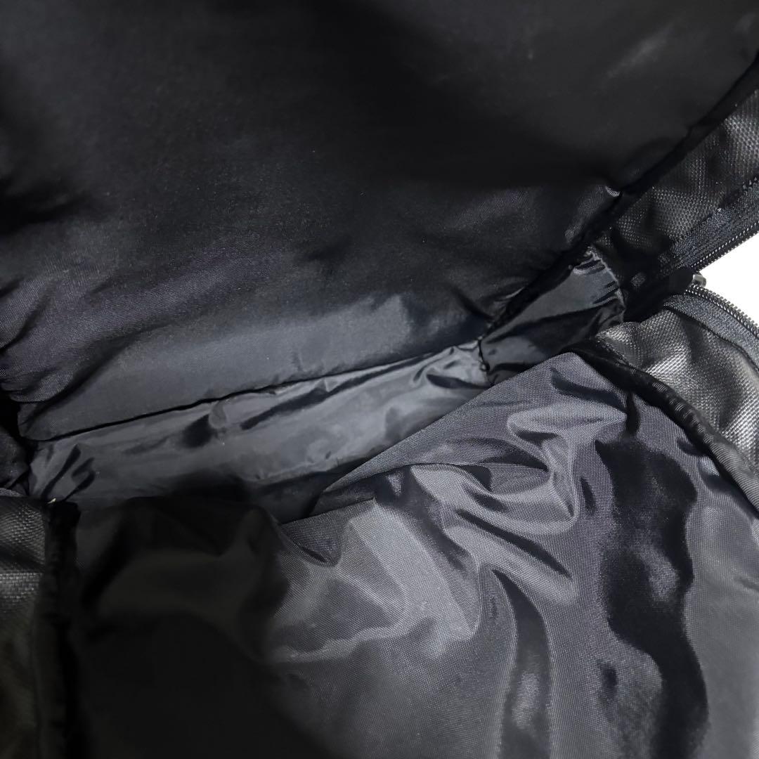 廃盤　NM81212 THE NORTH FACE シャトルデイパック 黒 3層