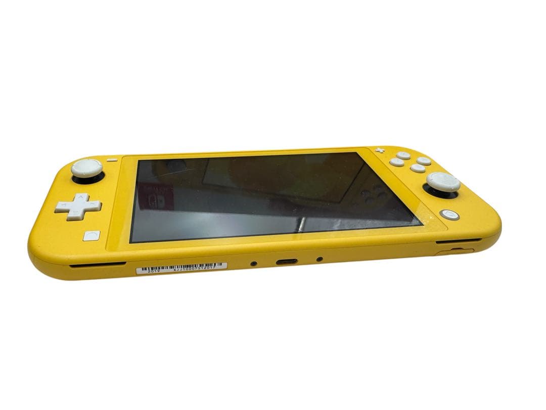 中古品 任天堂 スイッチライト イエロー 本体 HDH-S-YAZAA