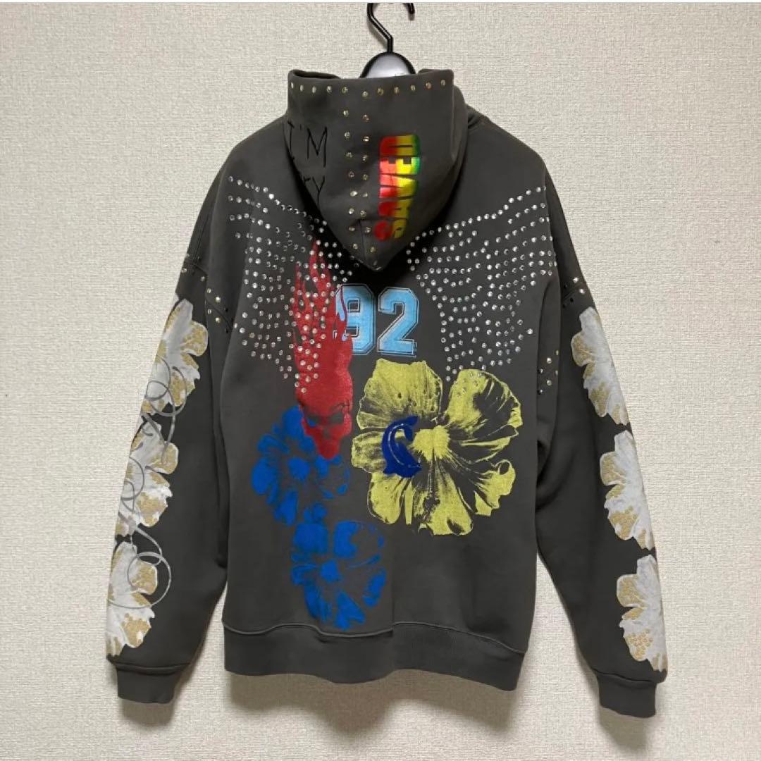 i'm sorry by petra collins newjeans着用