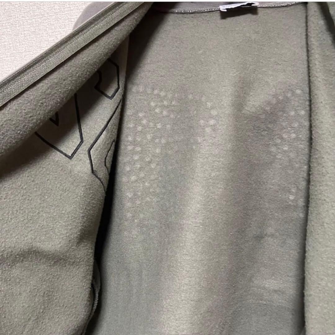 i'm sorry by petra collins newjeans着用