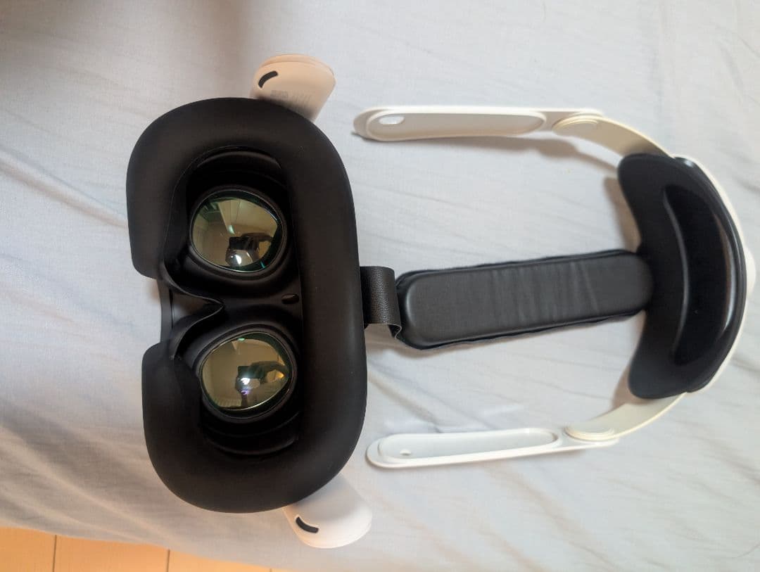  Quest 3 VRヘッドセット（アクセサリー込）