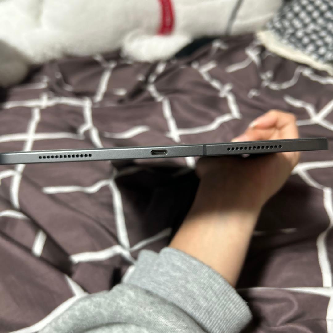 iPad pro 第二世代 スペースグレー128GBcellular 【美品】