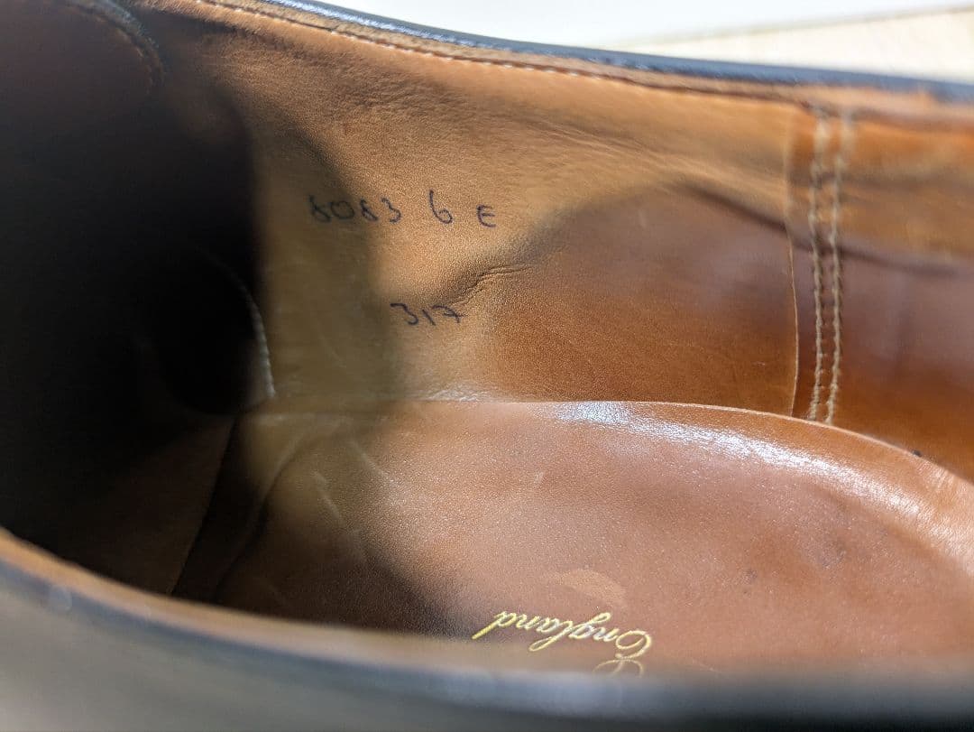 クロケット&ジョーンズ製　ロイドフットウェア　エプロンフロントダービー　UK6E