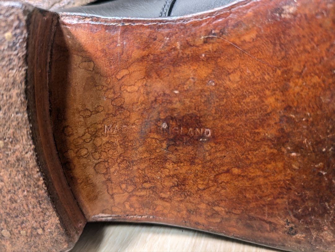 クロケット&ジョーンズ製　ロイドフットウェア　エプロンフロントダービー　UK6E