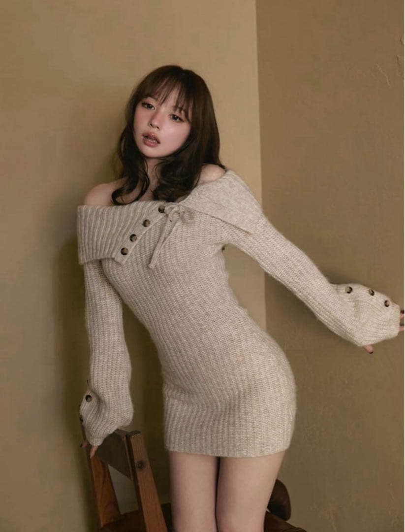 Amari ribbon mini dress ベージュ