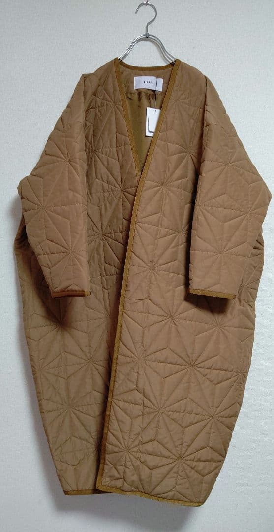 新品 キルティングカバードコート