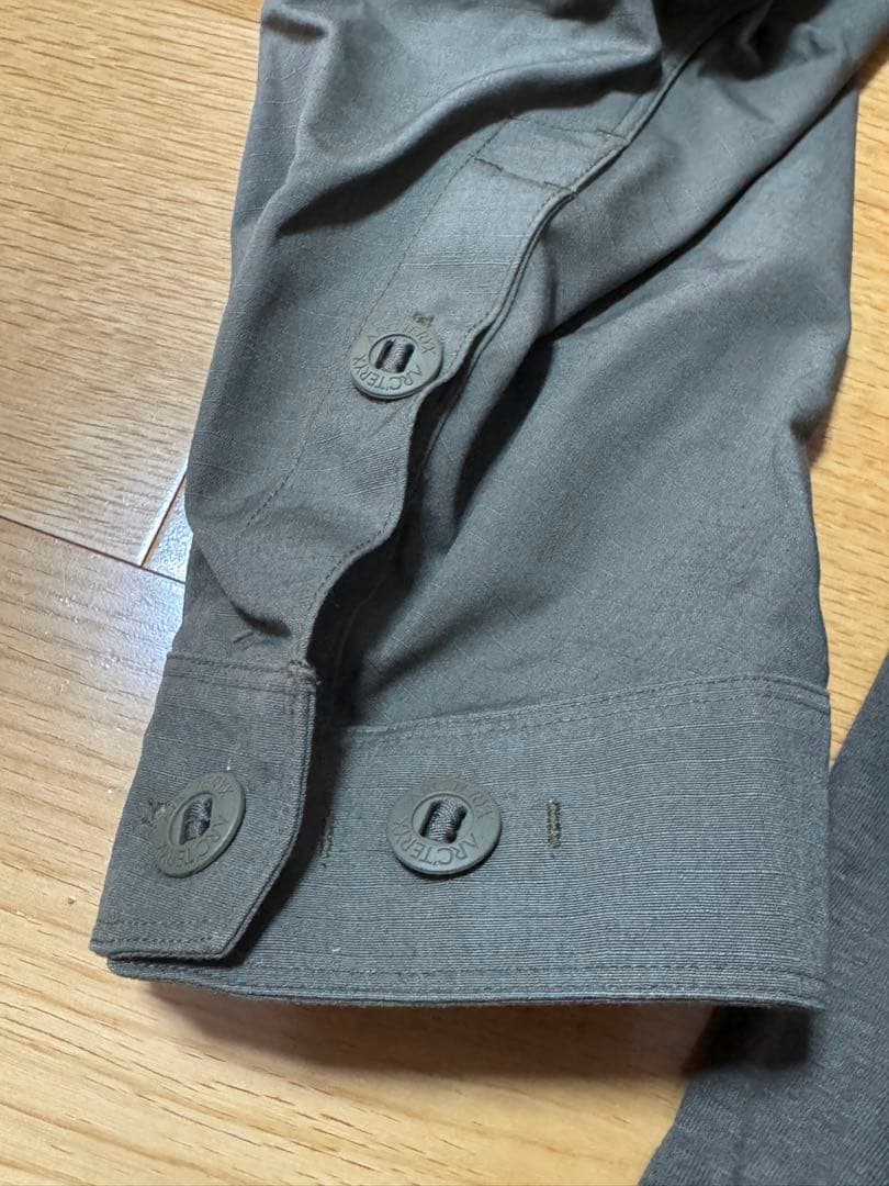 個人装備 Arc'teryx LEAF Assault Shirt AR Gen. 1