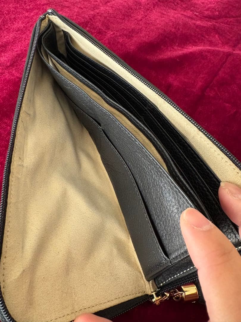 ATAO ブラック キルティング 長財布