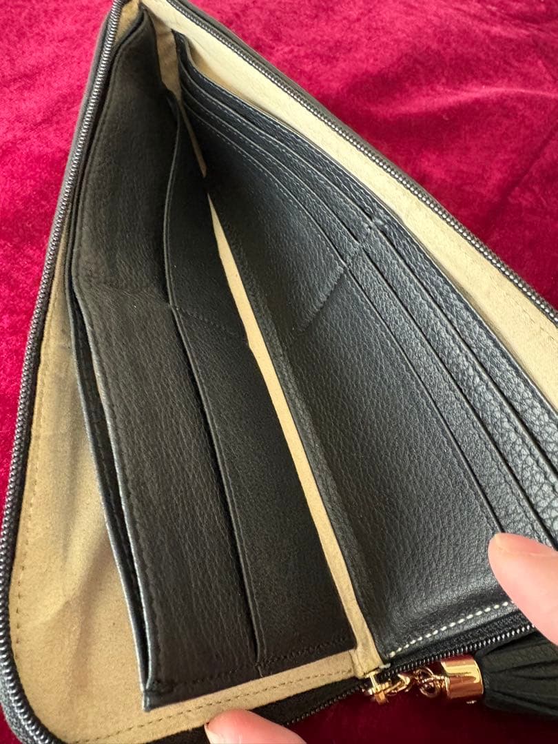 ATAO ブラック キルティング 長財布