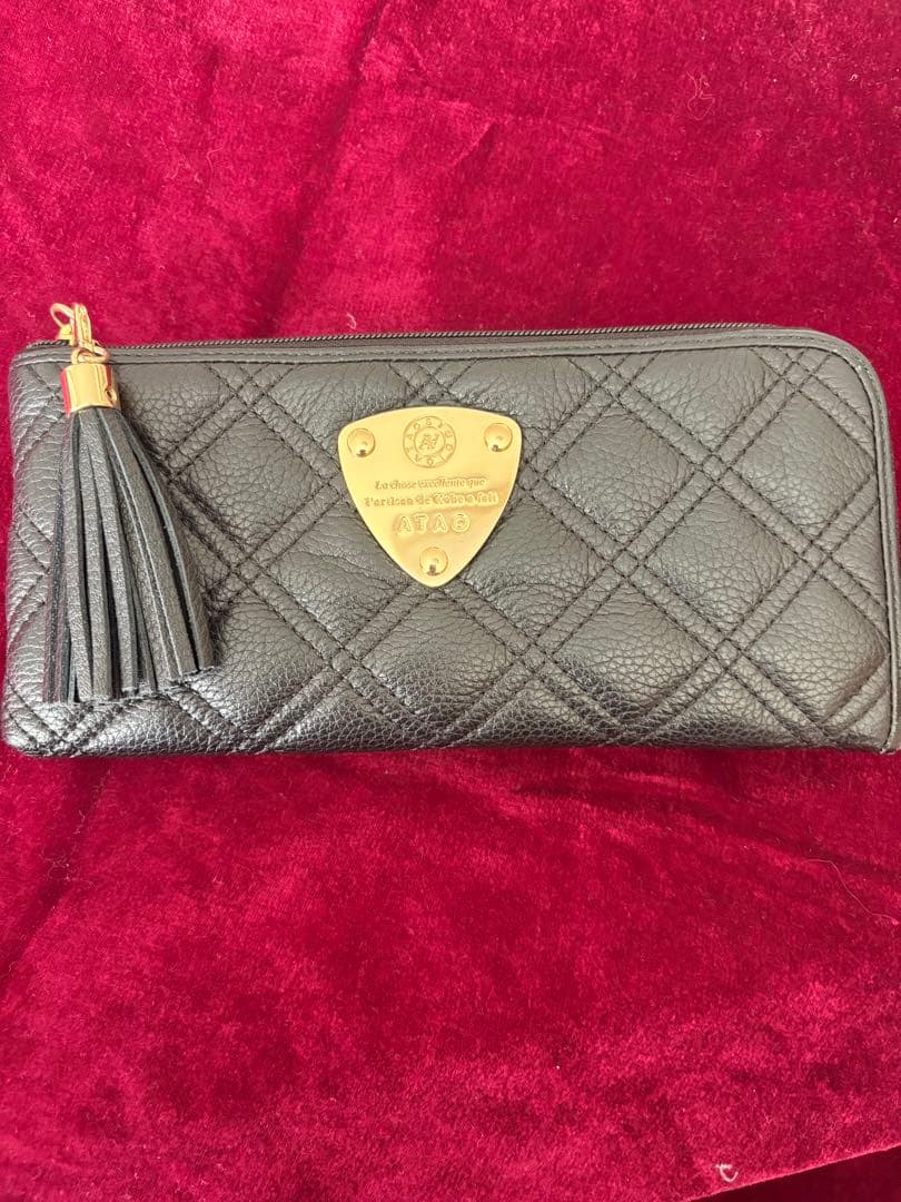 ATAO ブラック キルティング 長財布