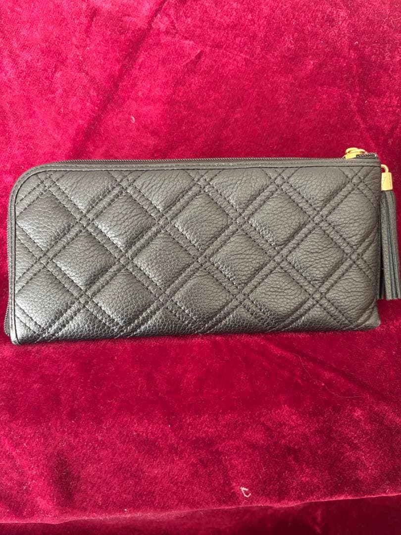 ATAO ブラック キルティング 長財布