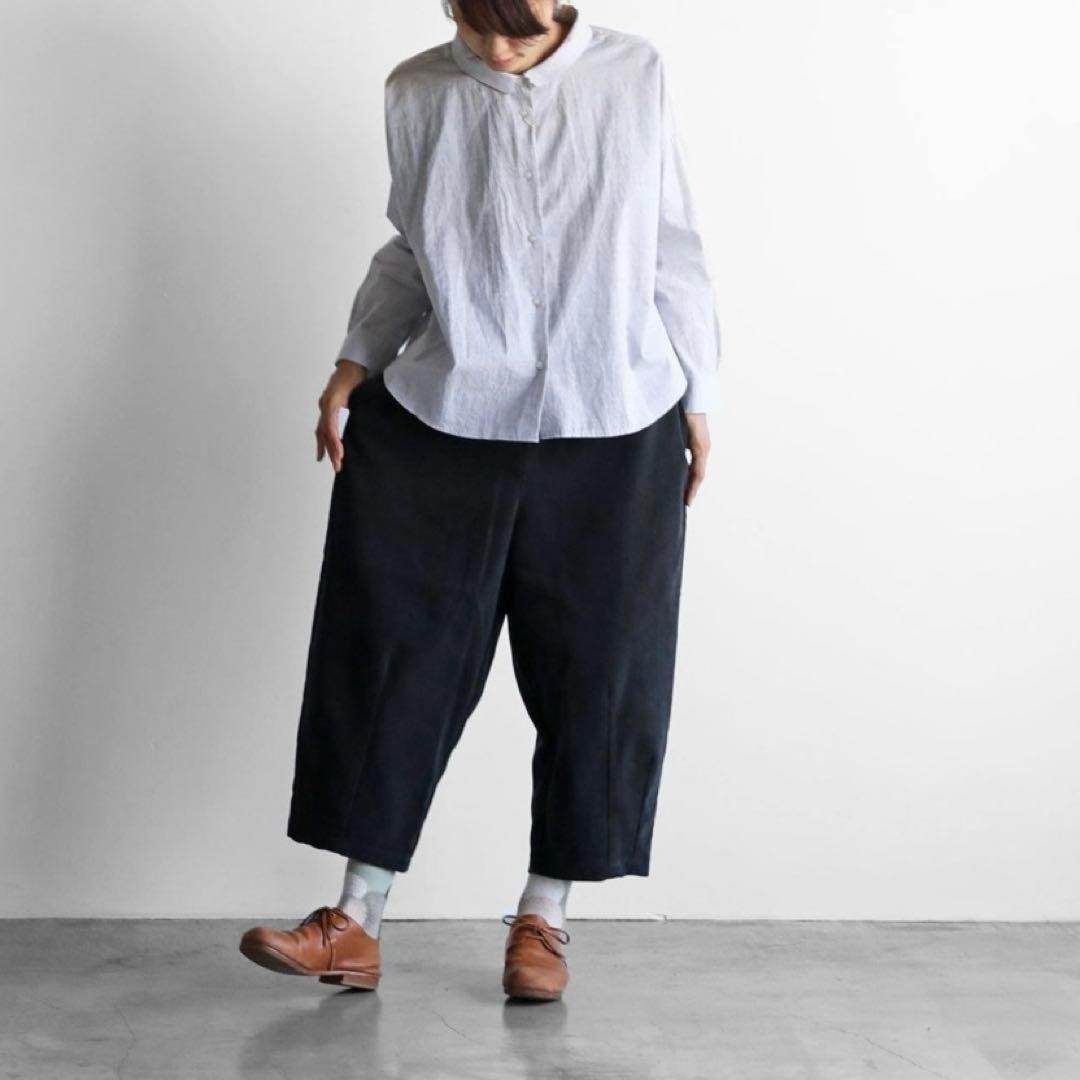 huis 遠州織物　シャトルコーデュロイバルーンパンツ　チャコールグレー