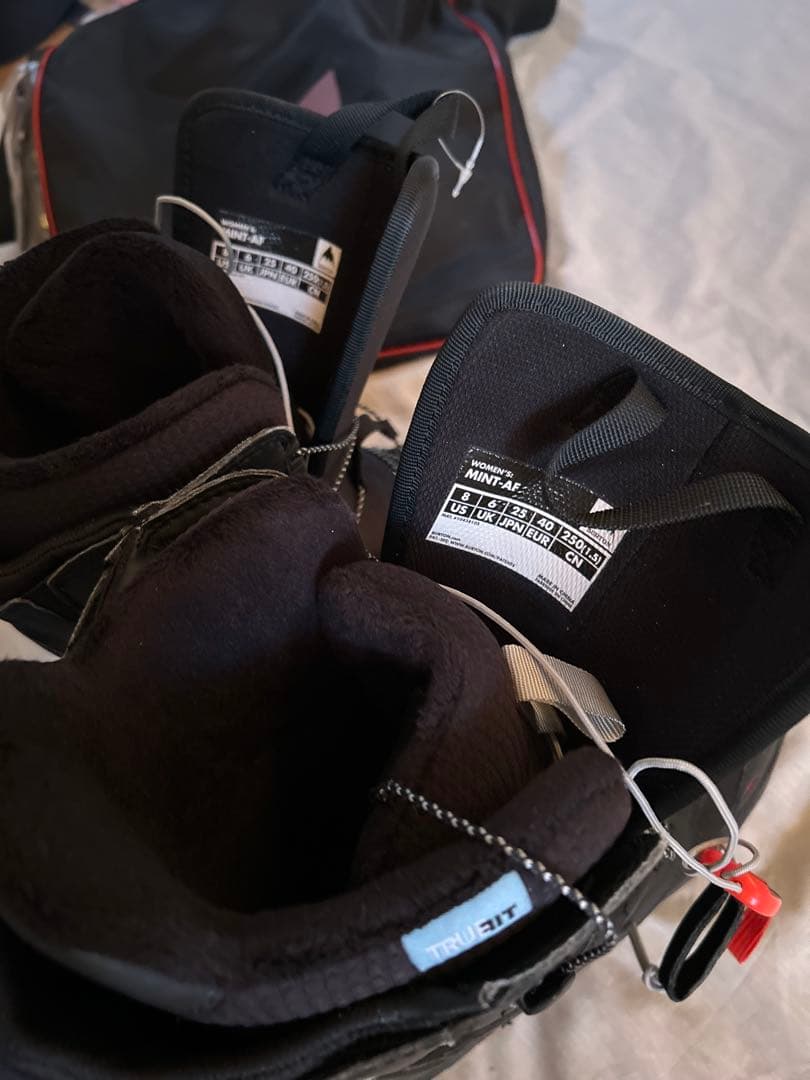 【最終値下げ 処分価格】着用1回美品 Burton Mint AF 25.0cm