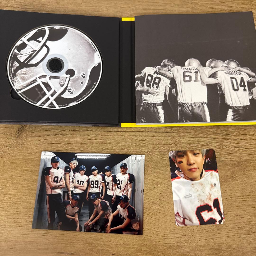 EXO LOVE ME RIGHT 中韓セット　トレカ付き　おまけ写真付き