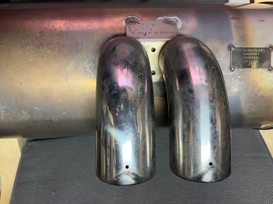 ロータス　エキシージ　S２　純正マフラー　リアガーニッシュ　ノーマル　車検用に